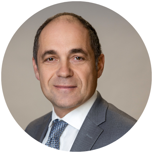 Headshot of Andrey Moor